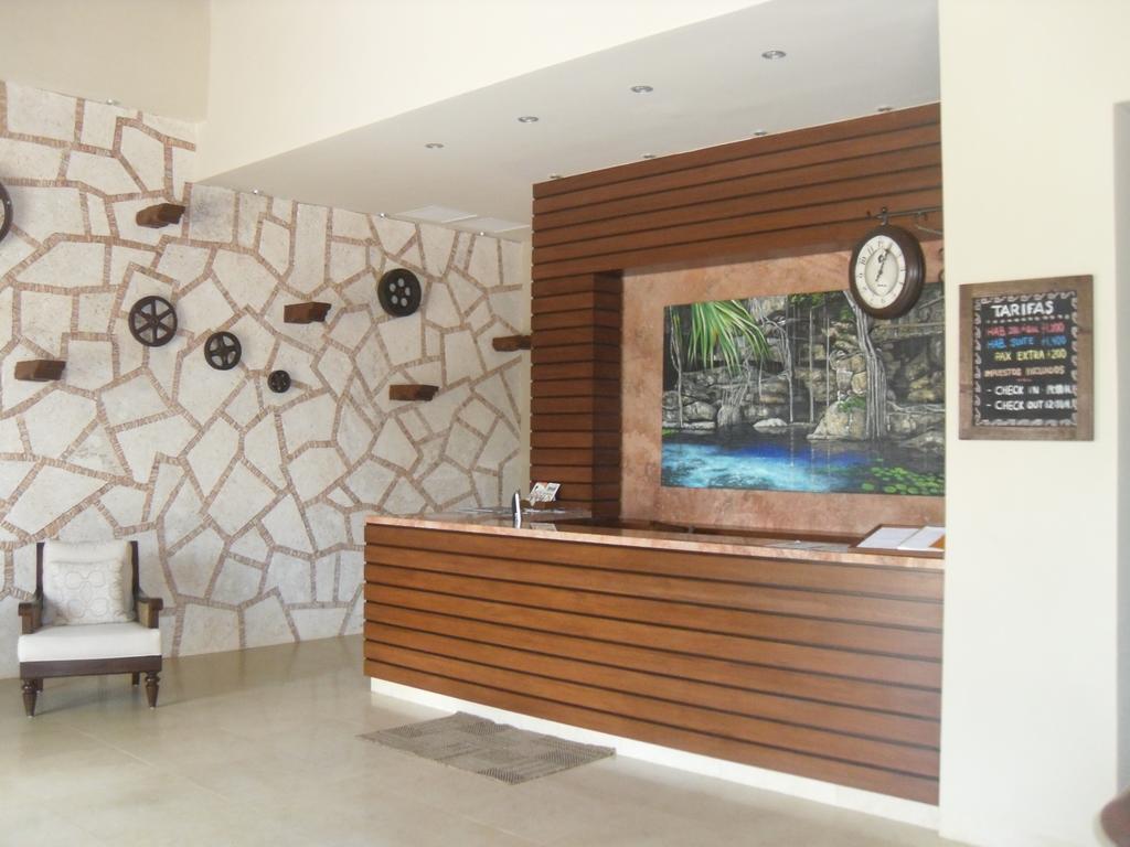 Tecnohotel Valladolid バリャドリッド エクステリア 写真